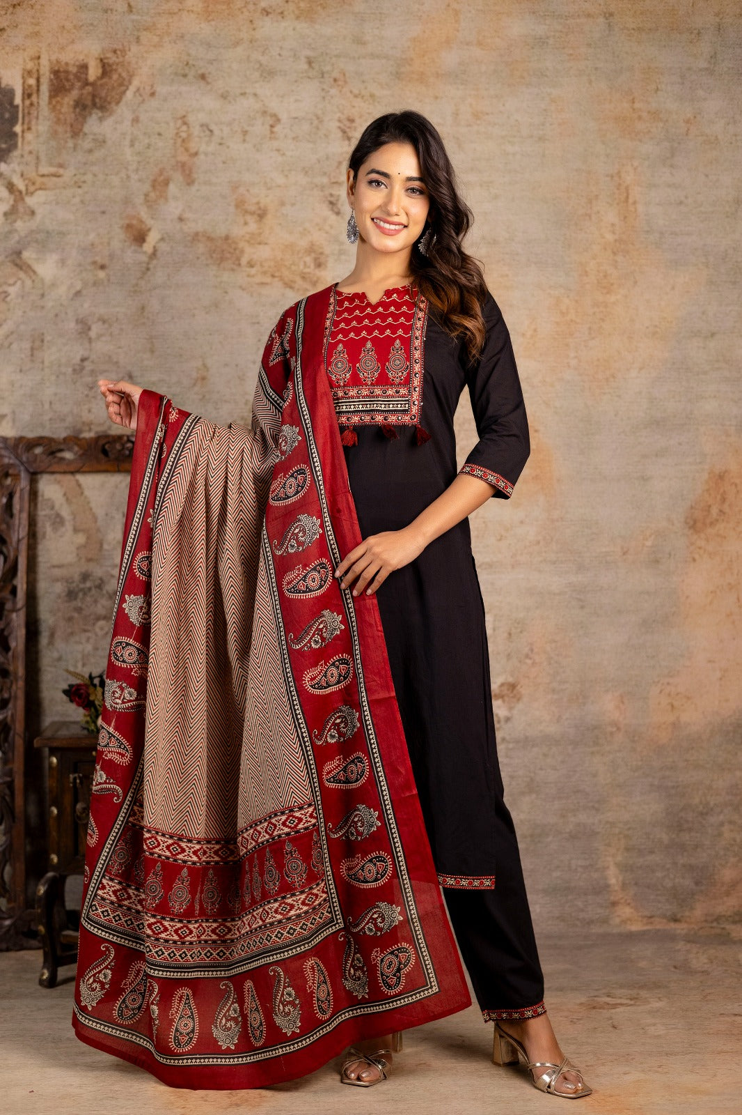 AJRAKH PRINT SUIT SET