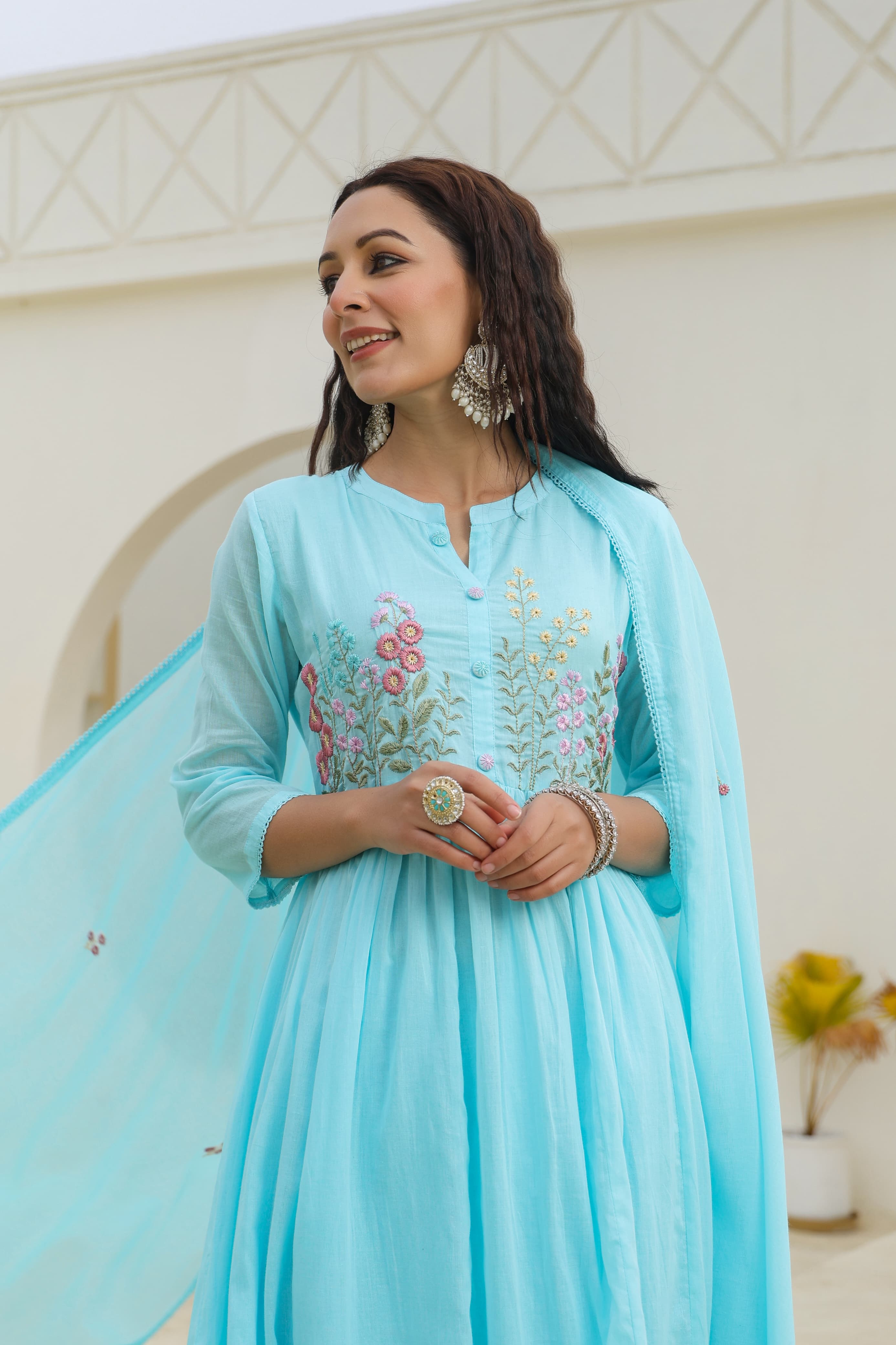 BEAUTIFUL EMBROIDERED MUL COTTON SUIT SET