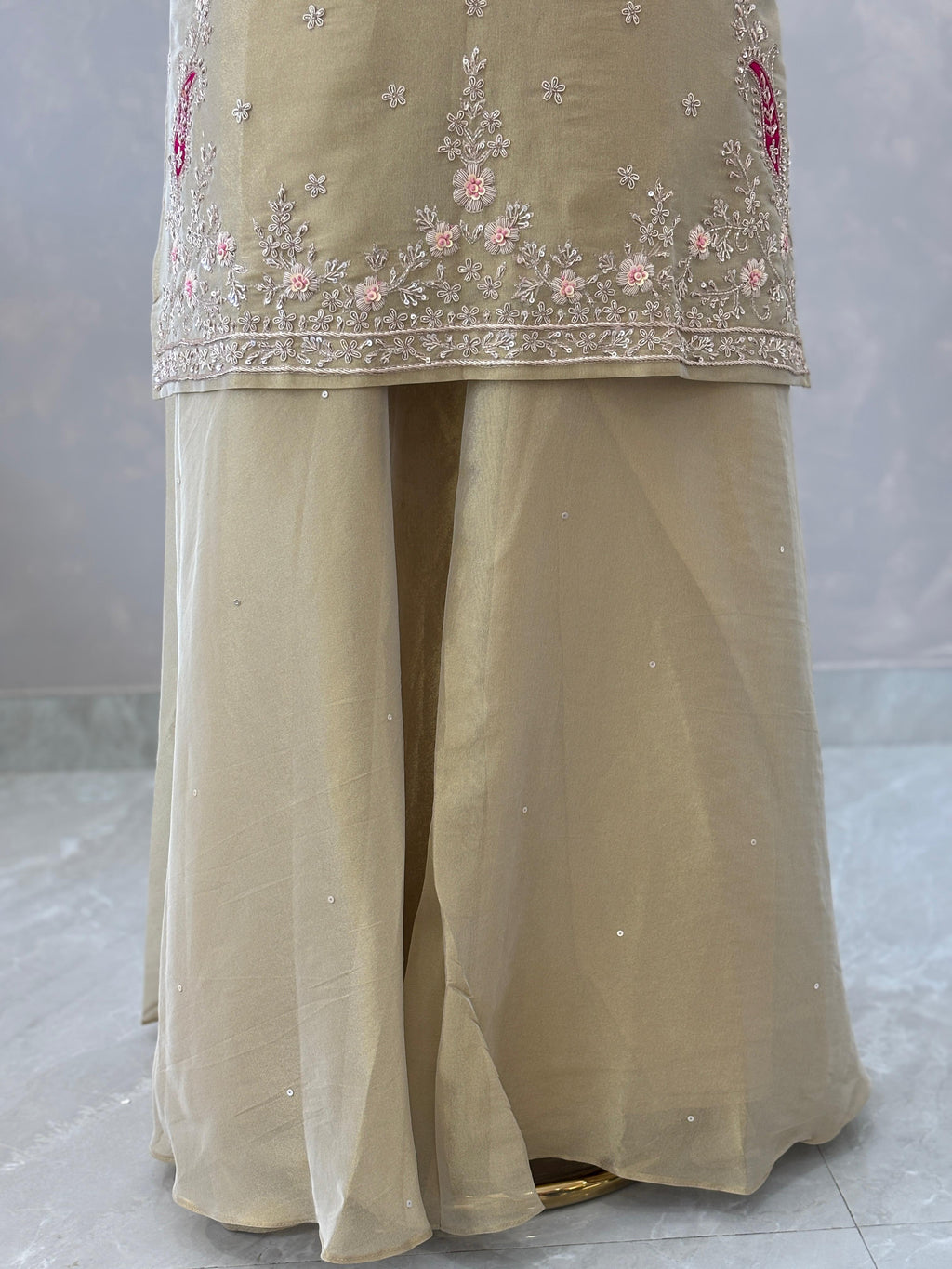 Elegant Suit with Handwork & Bandhej Dupatta