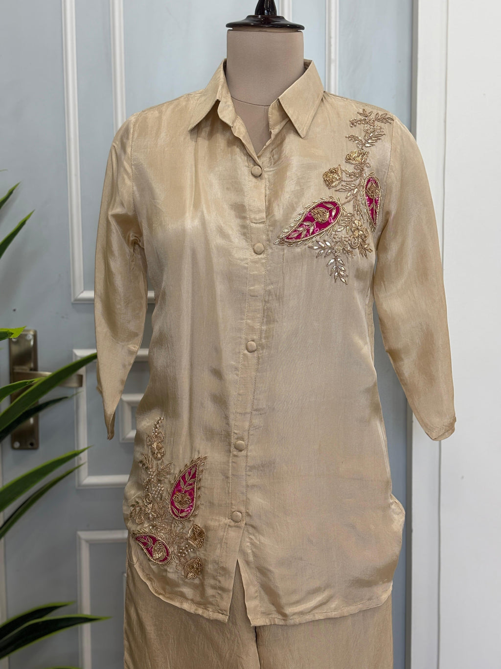 Classic Elegance Co-ord Set With Handwork