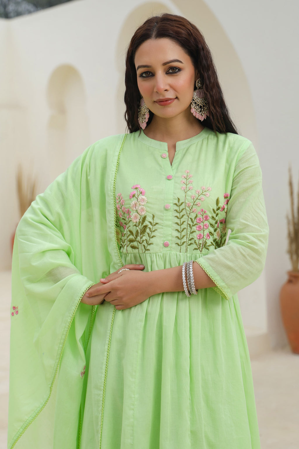 BEAUTIFUL EMBROIDERED MUL COTTON SUIT SET