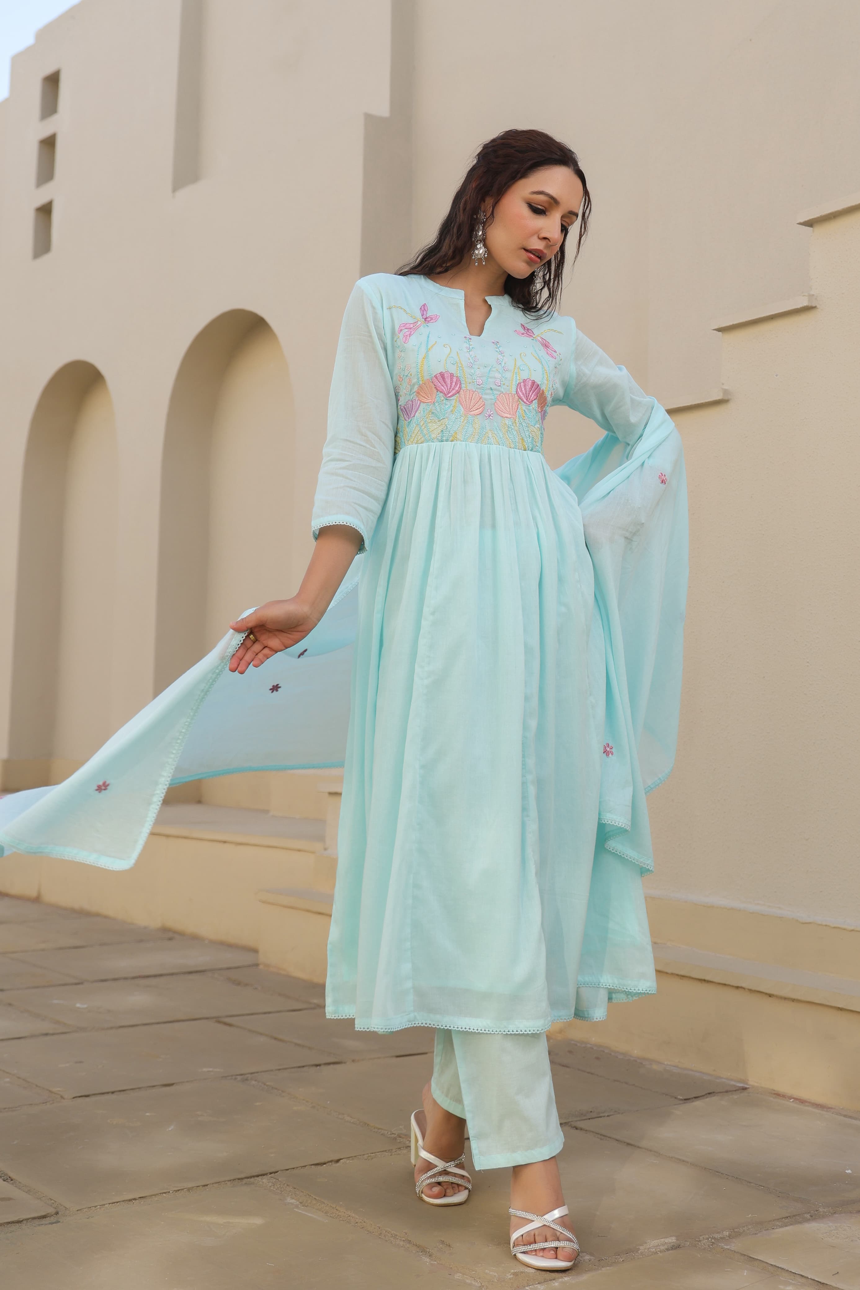 BEAUTIFUL EMBROIDERED MUL COTTON SUIT SET