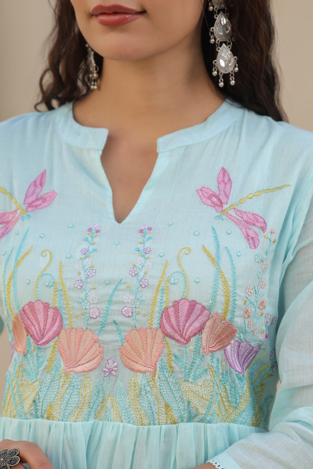 BEAUTIFUL EMBROIDERED MUL COTTON SUIT SET