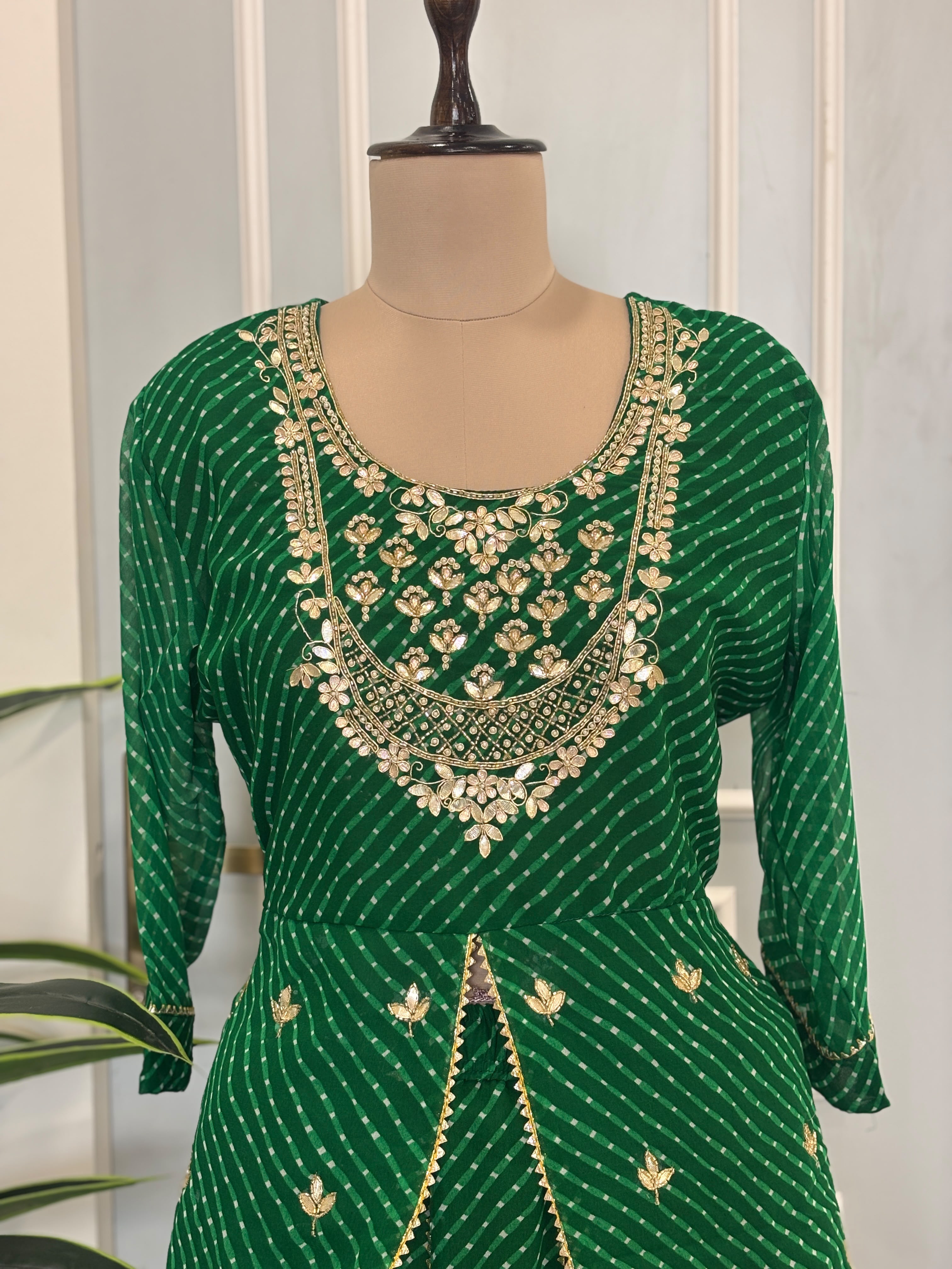 MOTHDA SPECIAL HANDWORK SKIRT SET