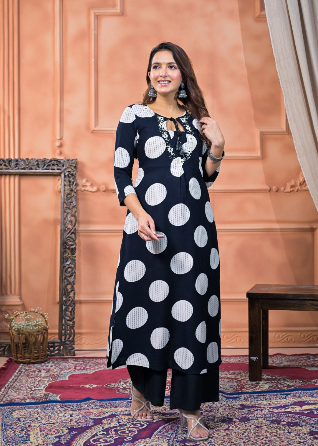 PLAZO SET IN HANDWORK