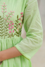 BEAUTIFUL EMBROIDERED MUL COTTON SUIT SET