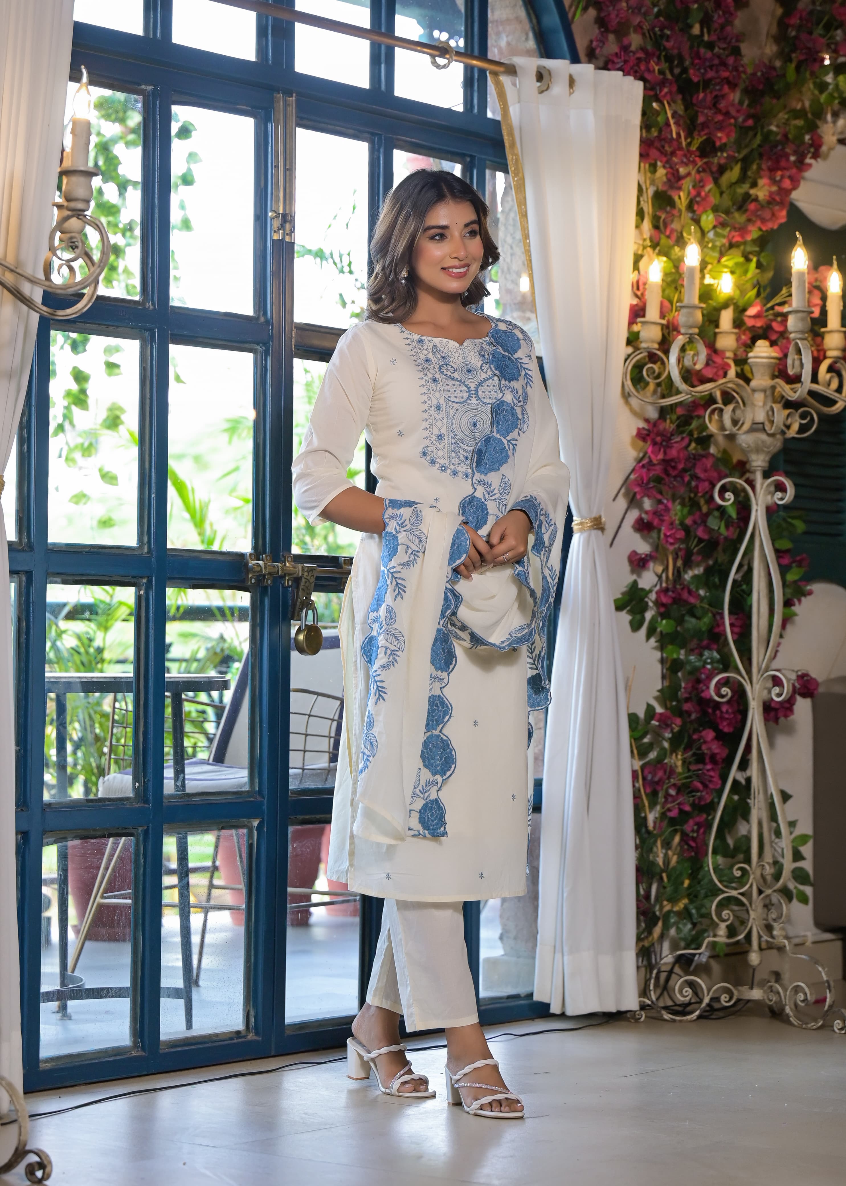 EMBROIDERED COTTON SUIT SET