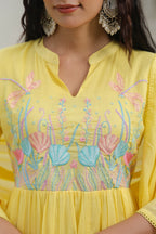 BEAUTIFUL EMBROIDERED MUL COTTON SUIT SET