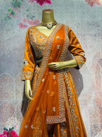 Royal Handwork Lehnga Set