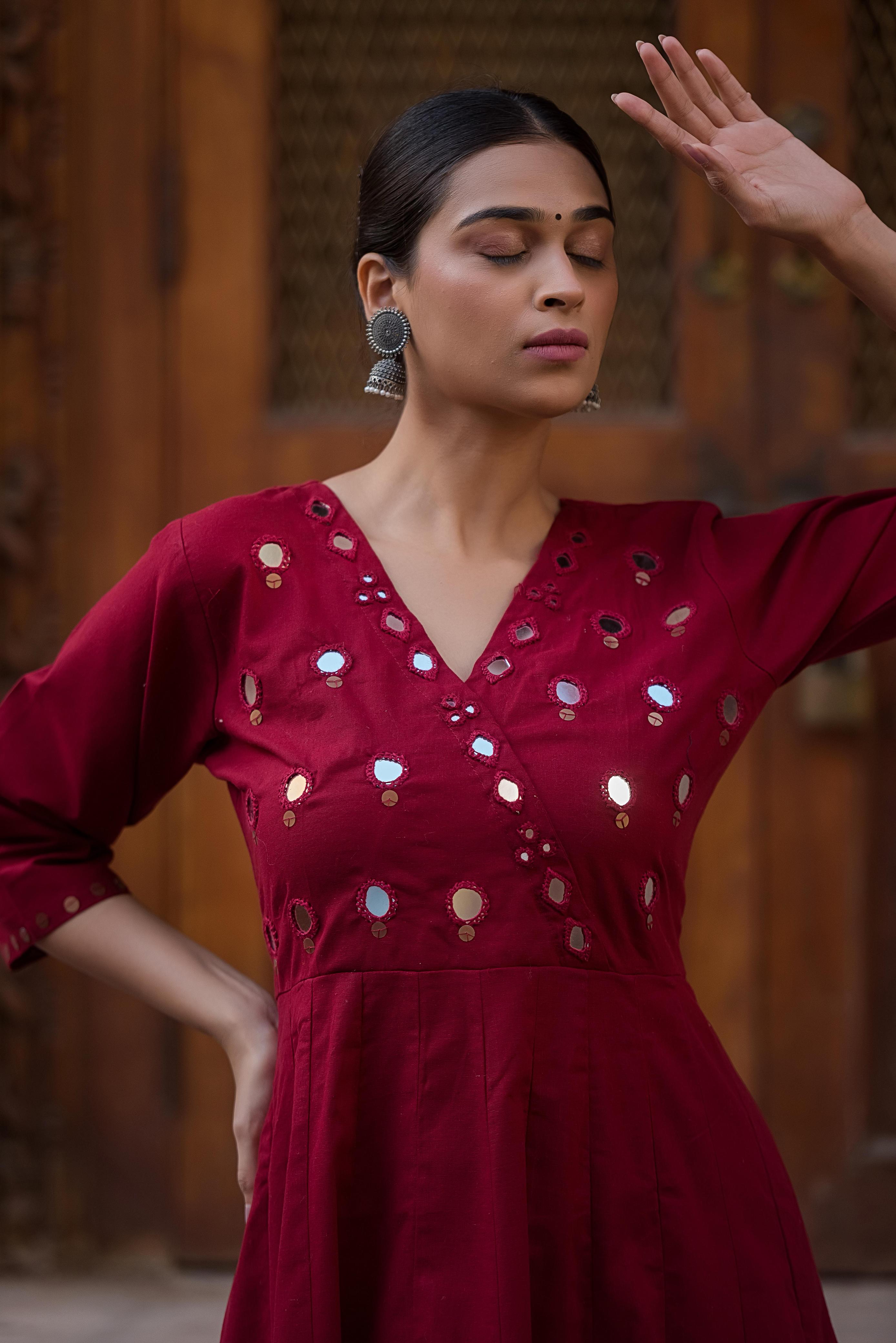 TRENDY TWO PIECE MIRROR WORK SUIT