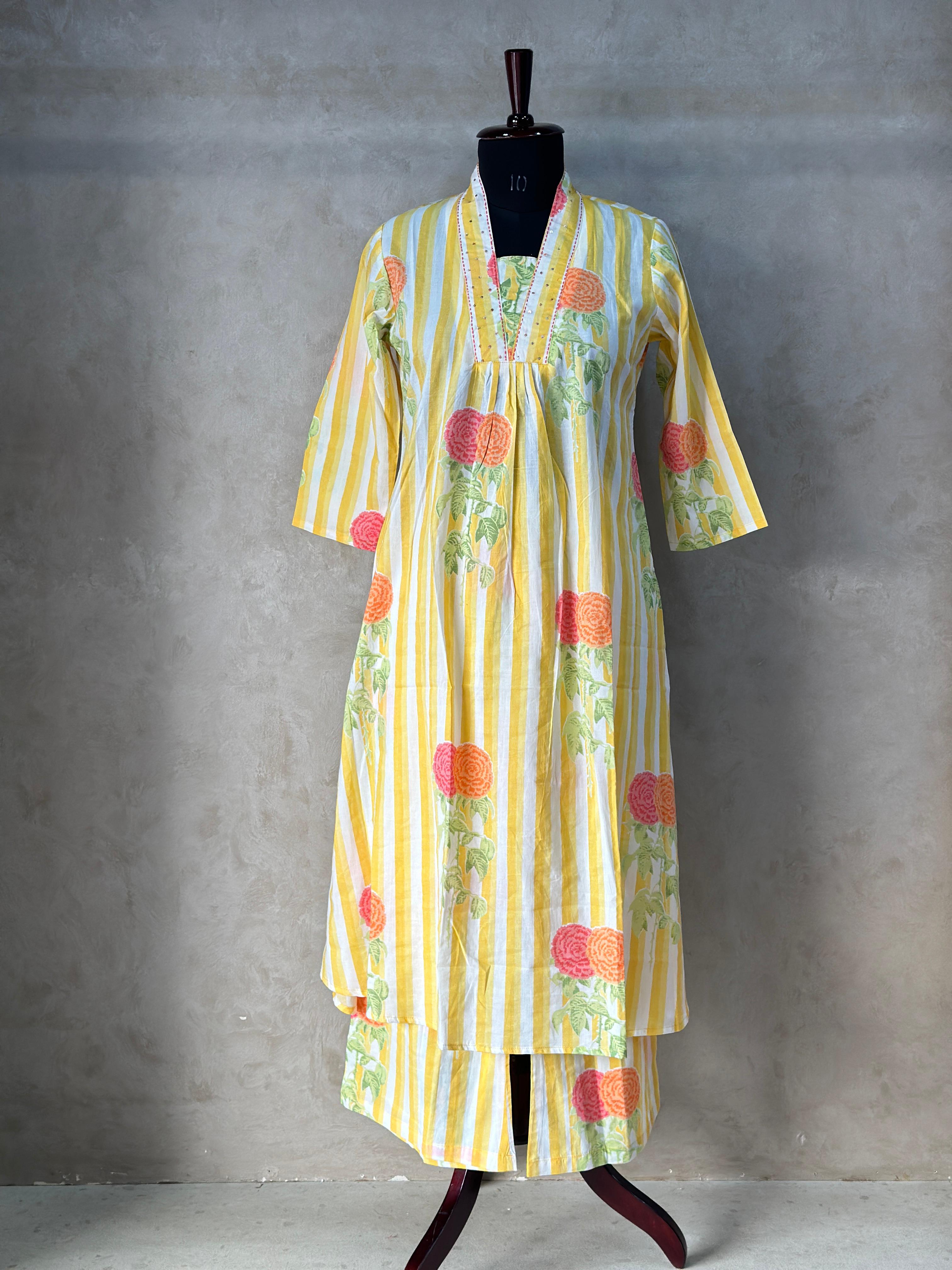 FLORAL PRINT BEAUTIFUL TWO PIECE KURTA SET