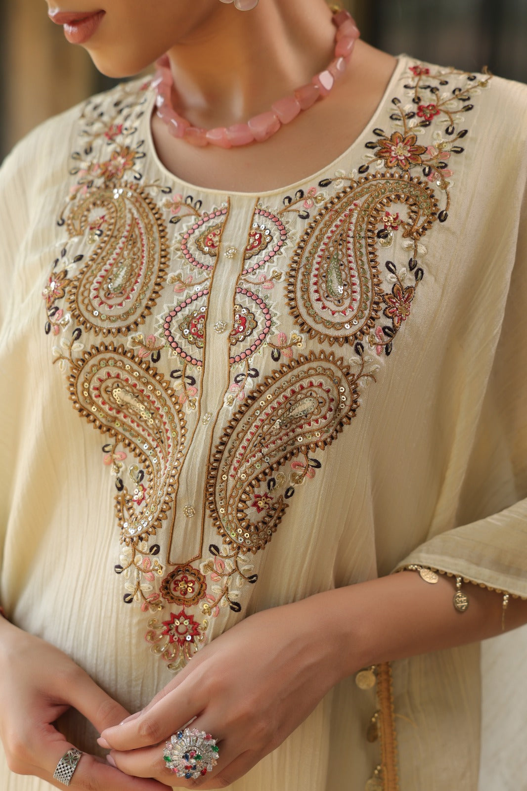 KAFTAN IN HEAVY EMBROIDERY
