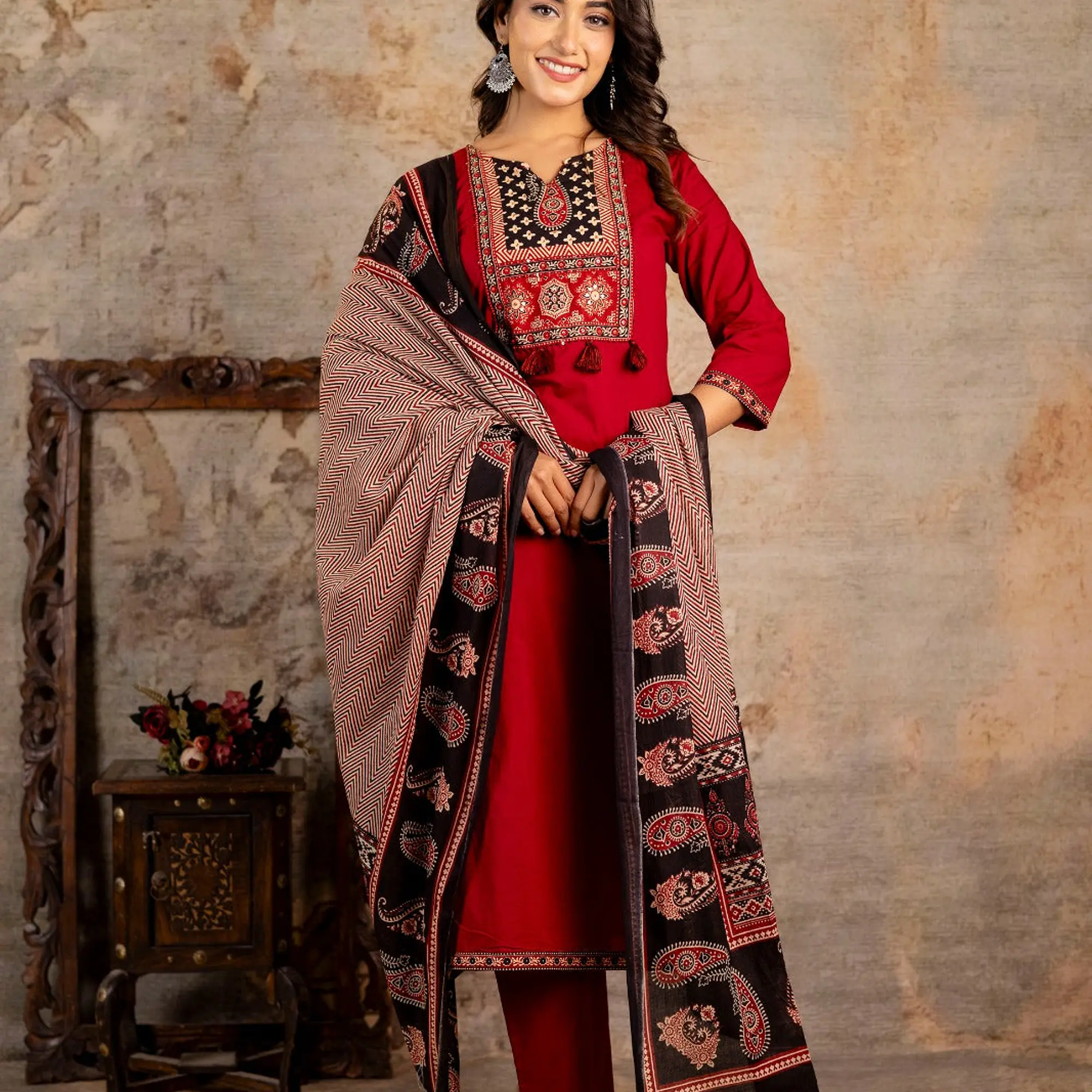 AJRAKH PRINT SUIT SET - Master